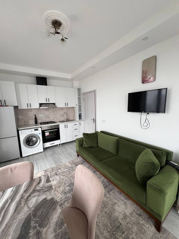 Kitchen, sushant lok iii 3 Bedroom 2400 Sq.Ft. Builder Floor In Sushant Lok Iii Gurgaon 9482608