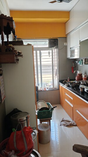 Team Area in 1 BHK Apartment at Siddharth Nagar CHS Goregaon, Goregaon West – for Sale