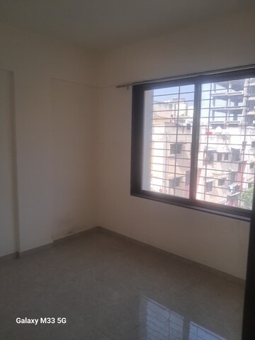 Room in 2 BHK Apartment at Tapovan Road – for Rent