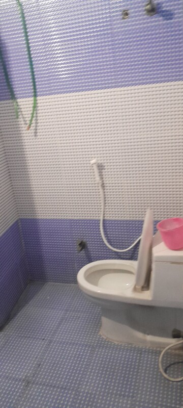 1 BHK Apartment For Rent in RWA Apartments Sector 71, Sector 71