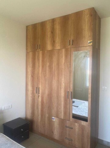 Room in 4 BHK Apartment at Prestige Ferns Residency, Harlur – for Rent