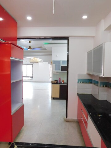 Kitchen in 4 BHK Villa at Kondapur – for Rent