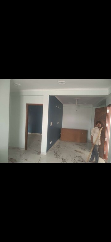 Building Lobby in 2 BHK Builder Floor at Sector 26 – for Rent