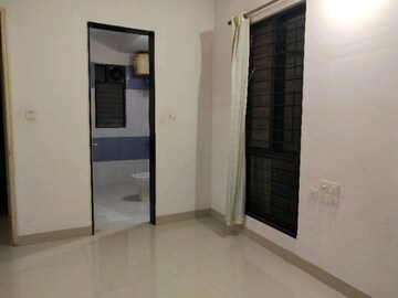 Room in 2 BHK Apartment at Nanded City Asawari, Nanded – for Rent