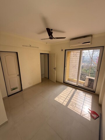 2 BHK Apartment For Rent in Arihant Aarohi, Padle