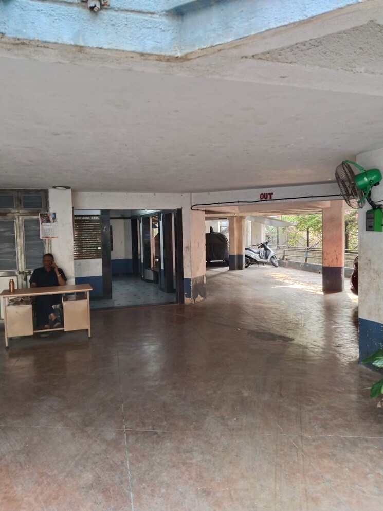 undefined, dsk-trilok 2 Bedroom 750 Sq.Ft. Apartment In Dadar West Mumbai 9483017