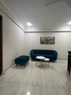 Master Bedroom in 3 BHK Builder Floor at Palam Vihar – for Rent