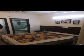 Bedroom in 1 BHK Independent House at Sector 14 – for Rent
