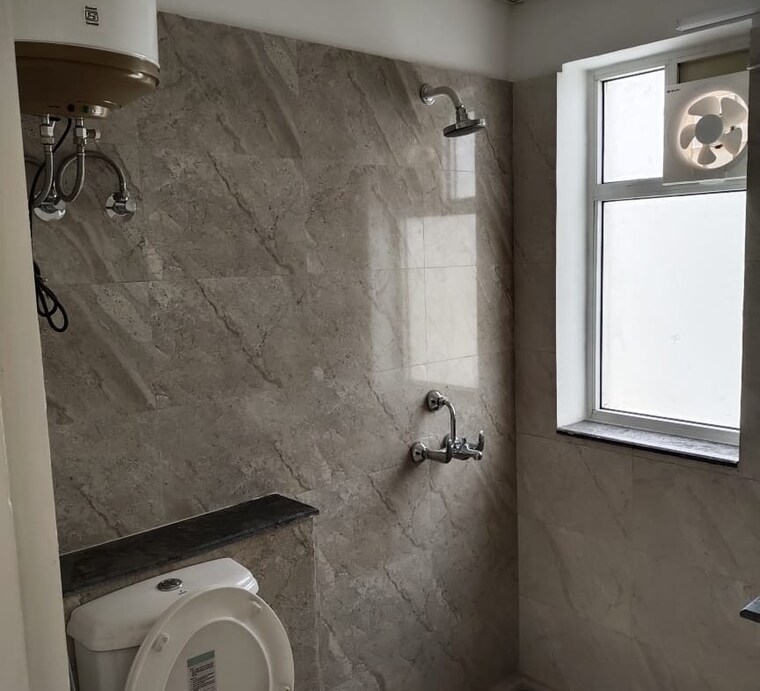 Bathroom, international airport road 2 Bedroom 1400 Sq.Ft. Apartment In International Airport Road Zirakpur 9482948