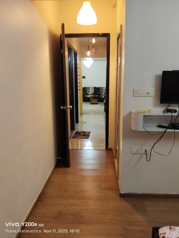 Room in 2 BHK Apartment at Lodha Lakeshore Greens, Dombivli East – for Rent