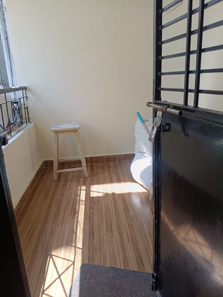 Balcony, sun-city 2 Bedroom 950 Sq.Ft. Apartment In Sinhagad Road Pune 9483111