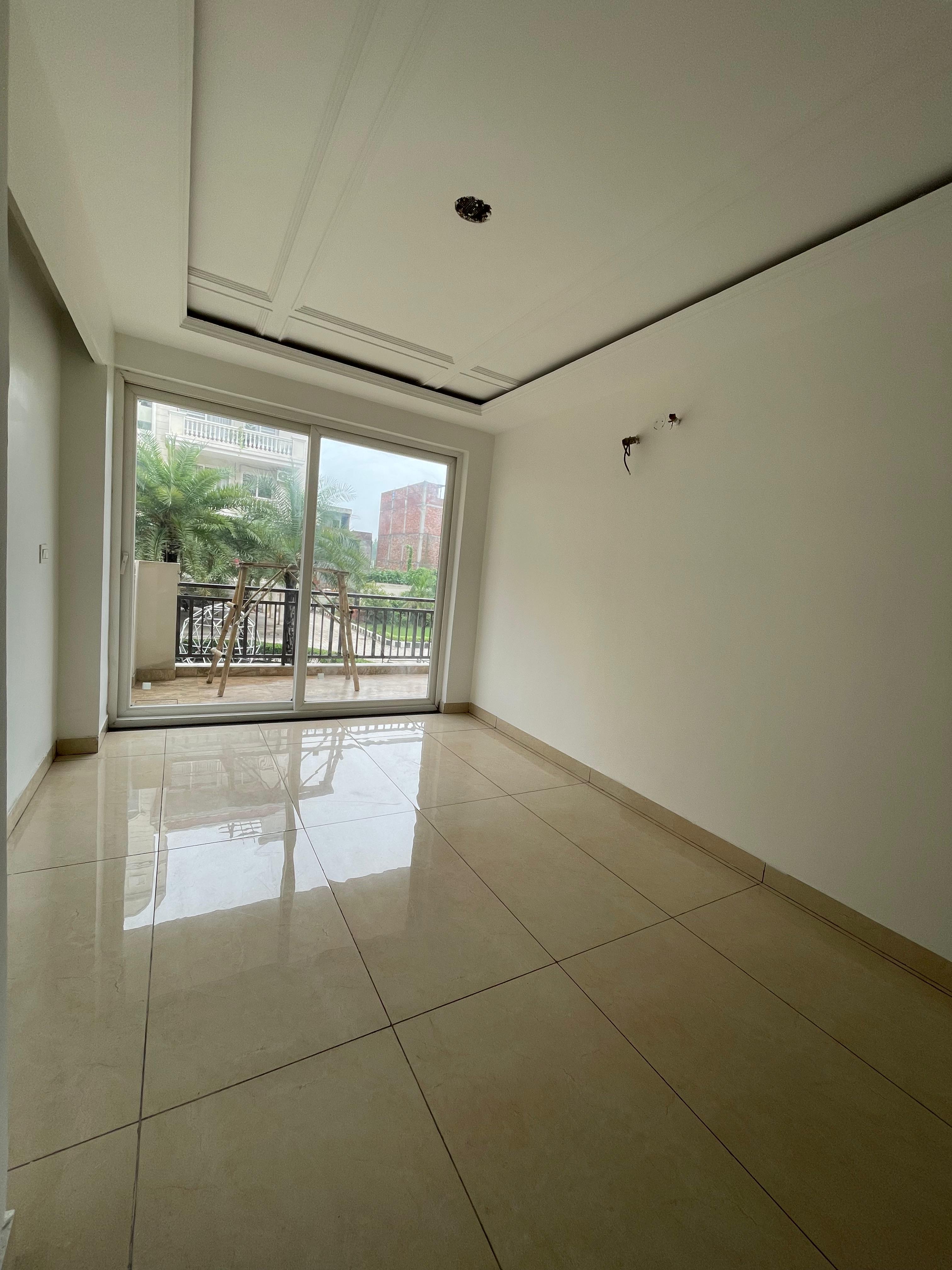 3 BHK + Pooja Room 1800 Sq.Ft. Apartment in Green Valley Residencia