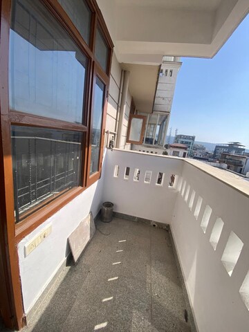 Kitchen in 1 BHK Builder Floor at Malhan View Apartments, JakhaN-Rajpur Road – for Rent