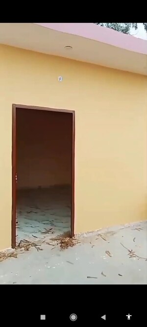 Room in 2 BHK Villa at Faizabad Road – for Sale