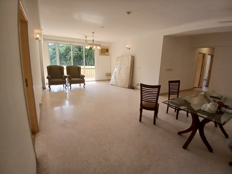 Master Bedroom, dlf-westend-heights 4 Bedroom 2814 Sq.Ft. Apartment In Sector 53 Gurgaon 9483215