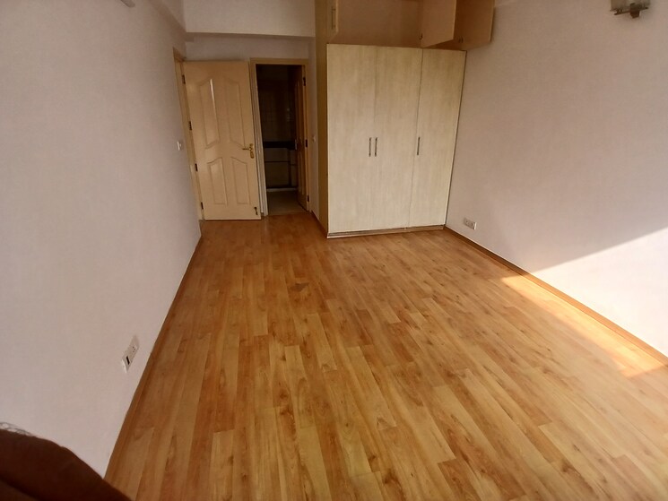 Room, dlf-westend-heights 4 Bedroom 2814 Sq.Ft. Apartment In Sector 53 Gurgaon 9483215