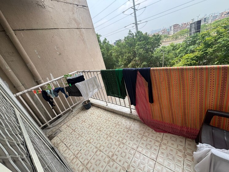 Balcony, sector 4 wave city 2 Bedroom 1220 Sq.Ft. Apartment In Sector 4 Wave City Ghaziabad 9483185