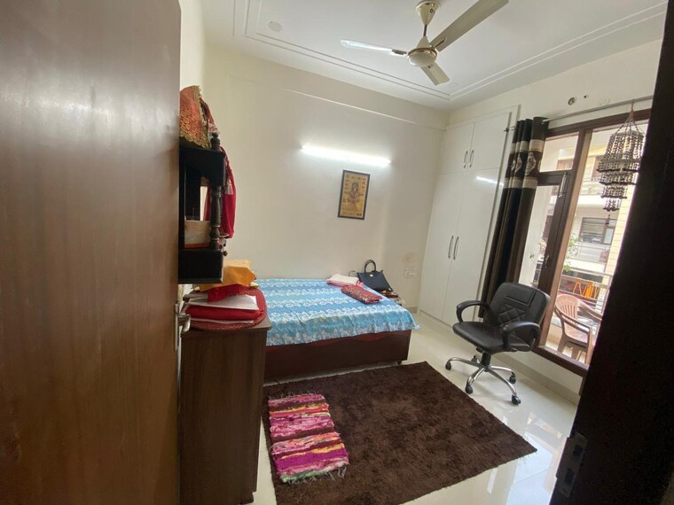 Bedroom, urban-the-zirk 3 Bedroom 1800 Sq.Ft. Apartment In Nabha Zirakpur 9483322