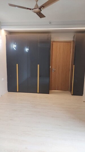 Room in 2 BHK Apartment at M3M Heights, Sector 65 – for Rent