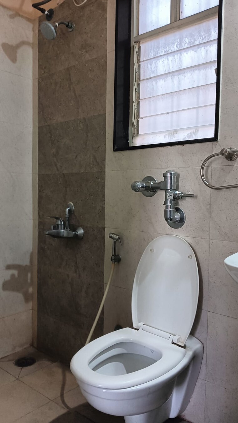 Bathroom, nyati-equatorial-ii 2 Bedroom 850 Sq.Ft. Apartment In Bavdhan Pune 9484259