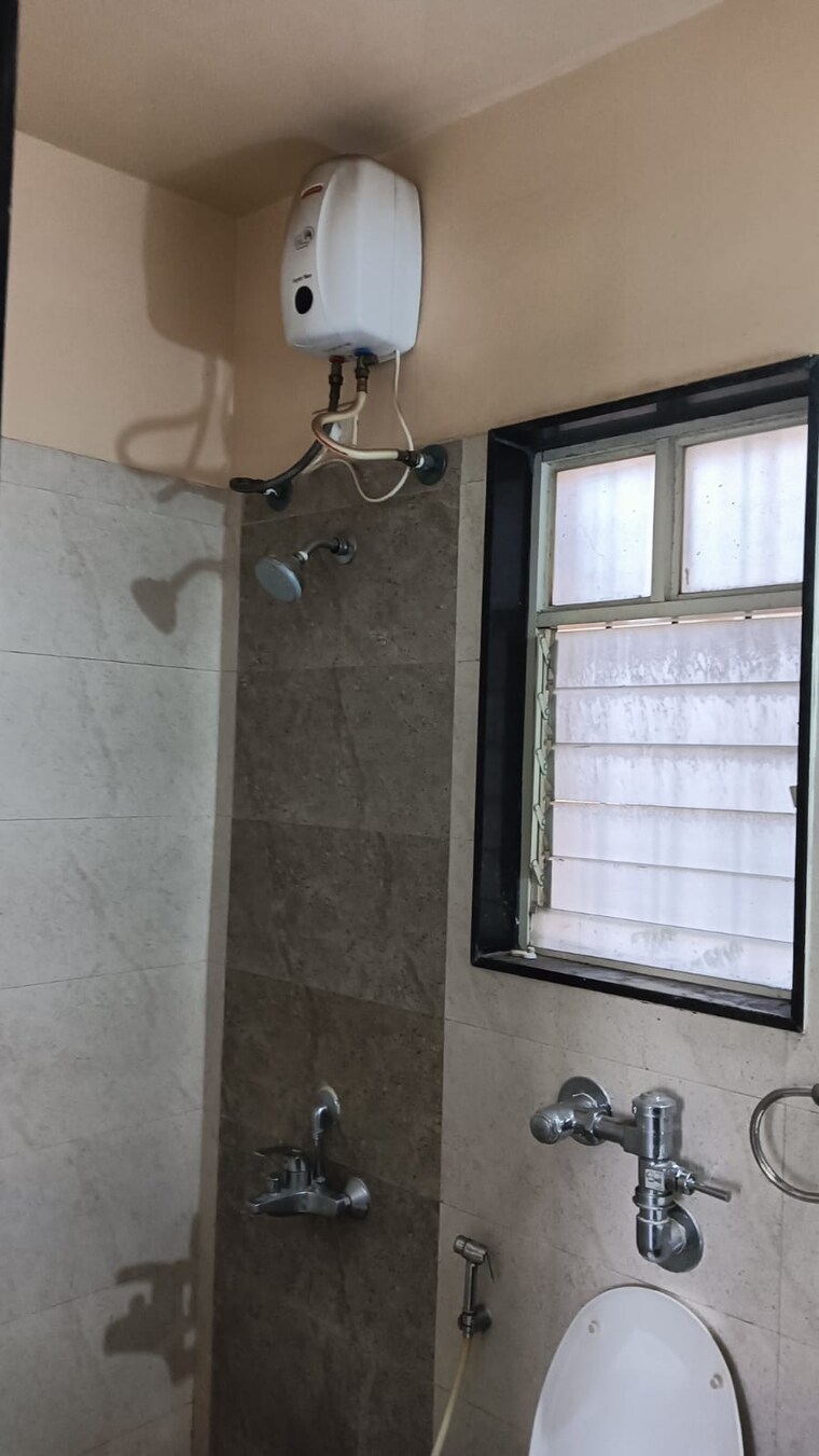 Bathroom, nyati-equatorial-ii 2 Bedroom 850 Sq.Ft. Apartment In Bavdhan Pune 9484259