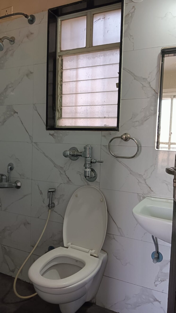 Bathroom, nyati-equatorial-ii 2 Bedroom 850 Sq.Ft. Apartment In Bavdhan Pune 9484259