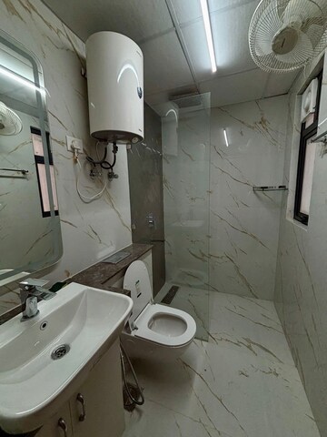 Team Area in 2 BHK Apartment at M3M Heights, Sector 65 – for Sale