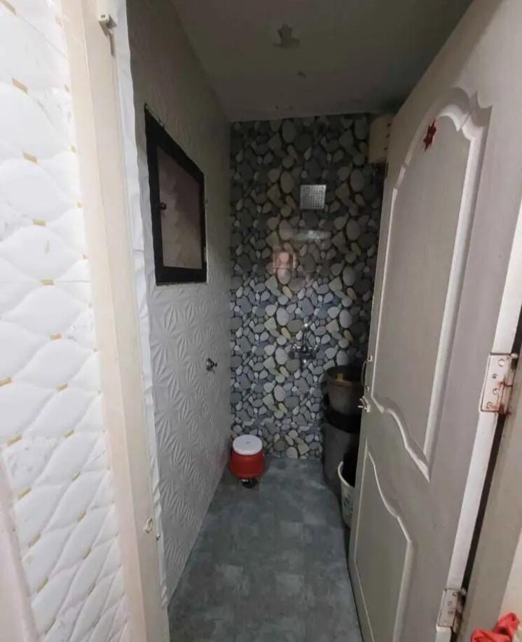 Bathroom, naresh-empire-chs 1 Bedroom 620 Sq.Ft. Apartment In Mira Road Thane 9484385