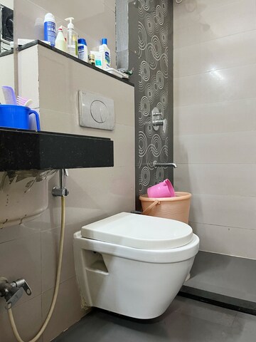 Attached Bathroom in 2 BHK Apartment at Hubtown Vedant, Sion East – for Sale