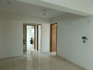 Room in 3 BHK Apartment at Chandkheda – for Rent