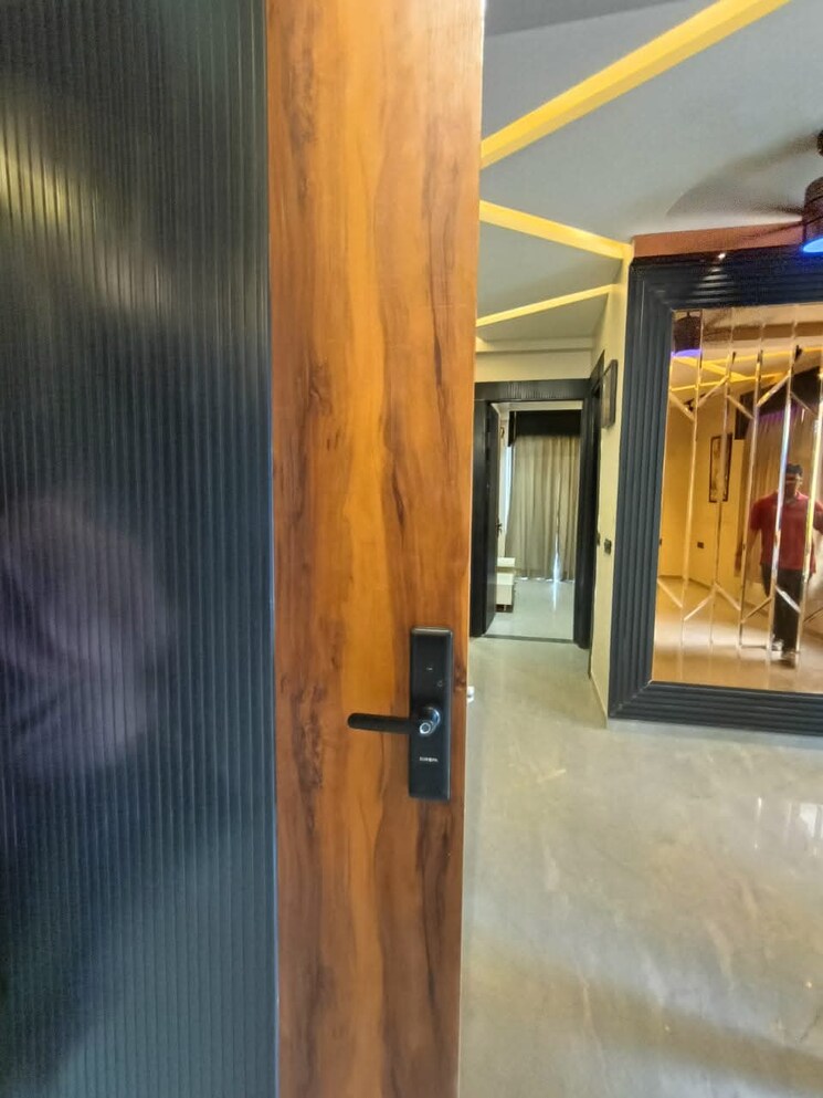 Living Room, sector 4 2.5 Bedroom 1356 Sq.Ft. Builder Floor In Sector 4 Gurgaon 9484483