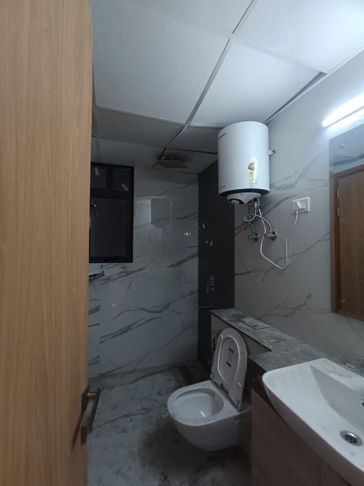 Bathroom, m3m-sky-city 2 Bedroom 1310 Sq.Ft. Apartment In Sector 65 Gurgaon 9484551