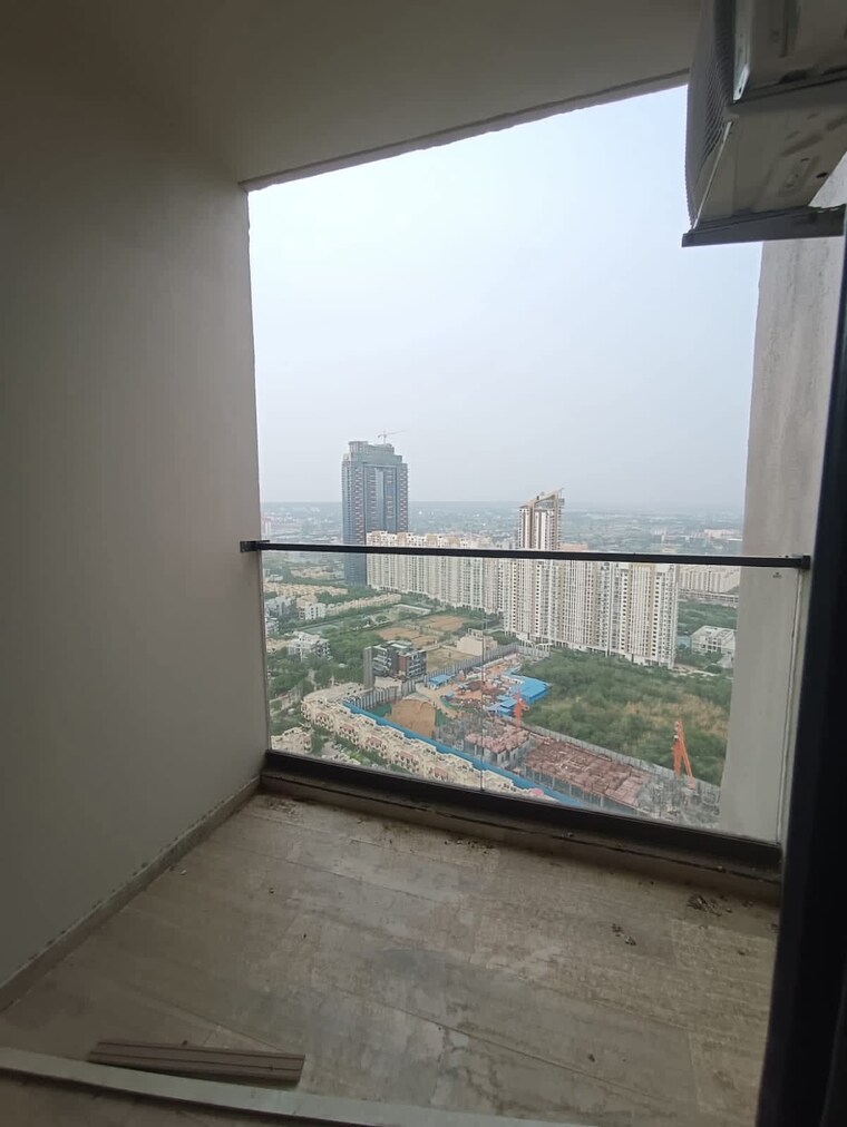 Room, m3m-sky-city 2 Bedroom 1310 Sq.Ft. Apartment In Sector 65 Gurgaon 9484551