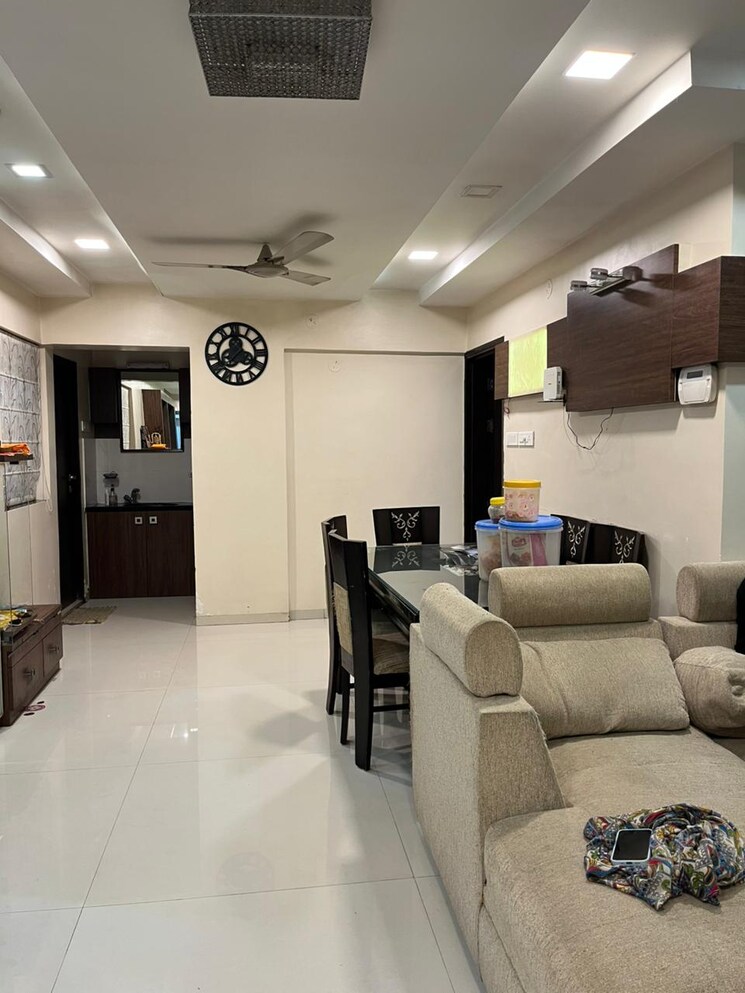 Team Area, rohan-mithila 3 Bedroom 1600 Sq.Ft. Apartment In Viman Nagar Pune 9484547