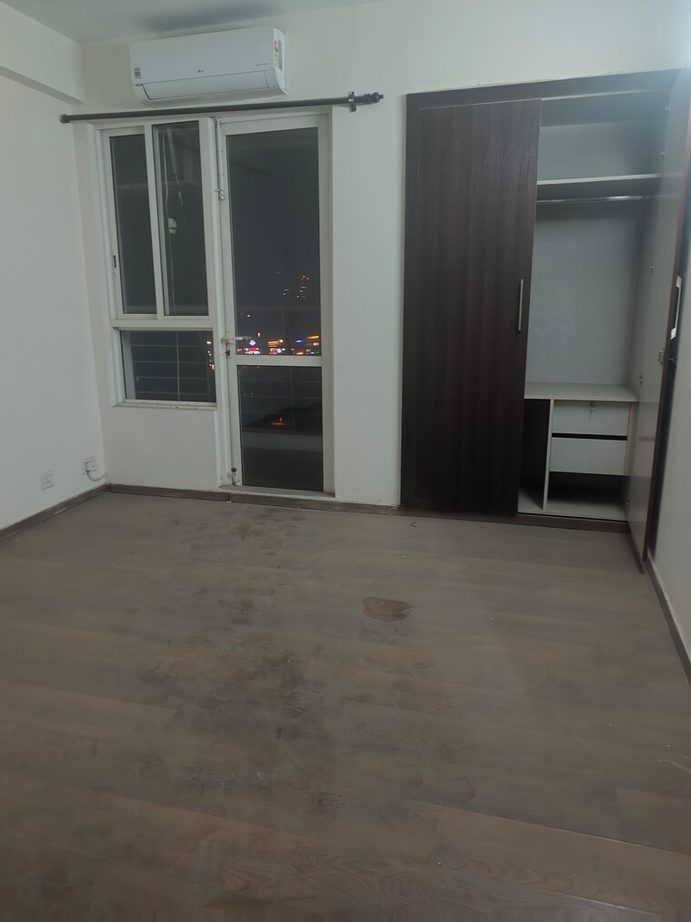 Bedroom, 3c-lotus-boulevard-espacia 4 Bedroom 2560 Sq.Ft. Apartment In Sector 100 Noida 9484582