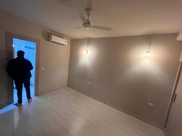 Room in 2 BHK Apartment at M3M Heights, Sector 65 – for Sale