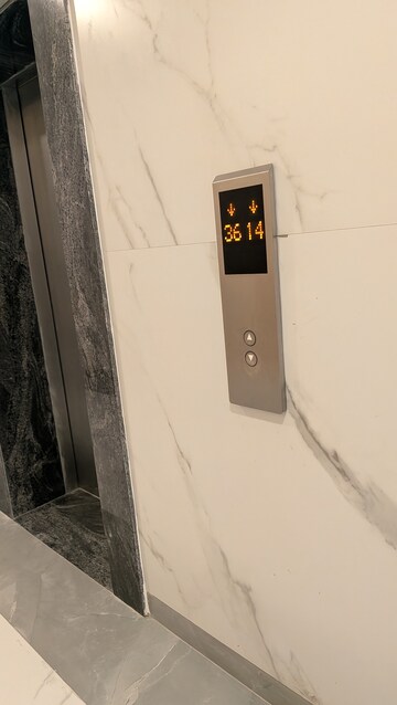 Building Lobby in 3 BHK Apartment at M3M Heights, Sector 65 – for Rent