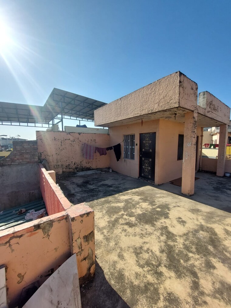 Terrace, chakrata road 4 Bedroom 150 Sq.Yd. Independent House In Chakrata Road Dehradun 9484583