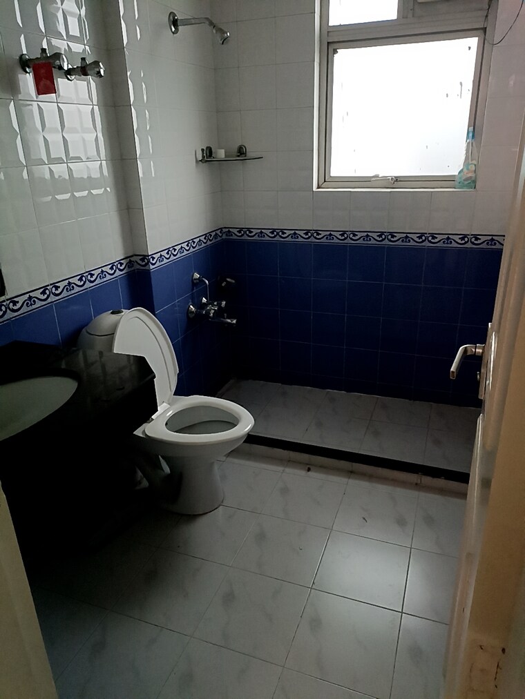 Bathroom, eros-wembley-estate 2 Bedroom 1040 Sq.Ft. Apartment In Sector 50 Gurgaon 9484598