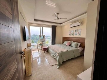 Bedroom in 3 BHK Builder Floor at Sector 4 – for Rent