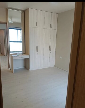 Room in 3 BHK Apartment at M3M Heights, Sector 65 – for Rent