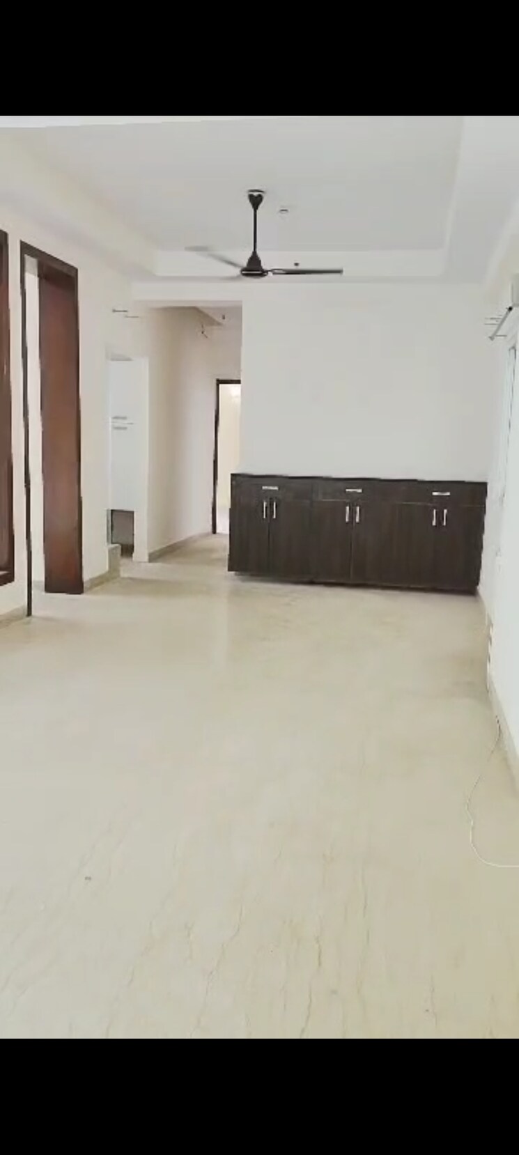 Room, rwa-apartments-sector-26 2 Bedroom 1200 Sq.Ft. Independent House In Sector 26 Noida 9484702