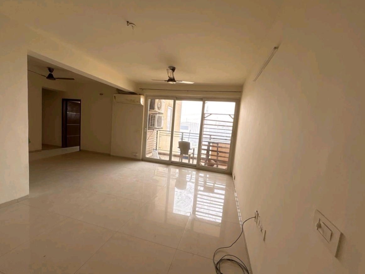 4 BHK Apartment For Rent in Tulip Violet