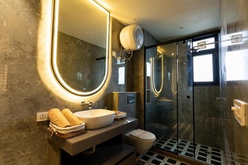 Living Room in 4 BHK Builder Floor at DLF City Phase IV, Dlf Phase iv – for Rent