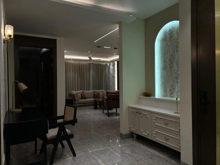  Parking, dlf-city-phase-iv 4 Bedroom 2500 Sq.Ft. Builder Floor In Dlf Phase iv Gurgaon 9484707