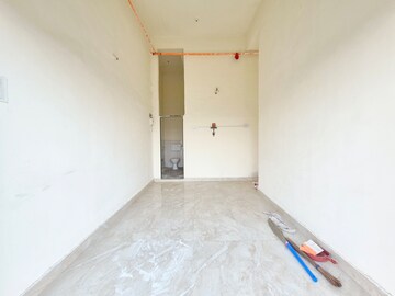  Shop For Rent in Marathon Nexworld, Dombivli East