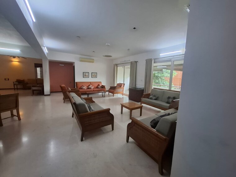 Living Room, sindhu bhavan road 4 Bedroom 3200 Sq.Ft. Apartment In Sindhu Bhavan Road Ahmedabad 9484720