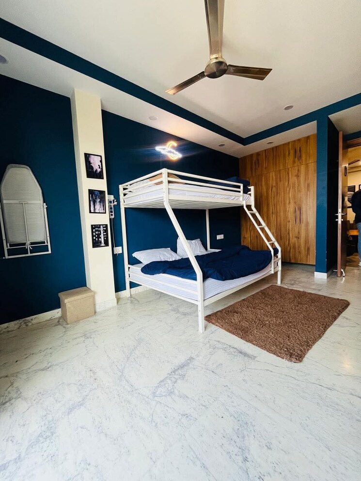 Living Room, sector 7 1 Bedroom 812 Sq.Ft. Builder Floor In Sector 7 Gurgaon 9484742