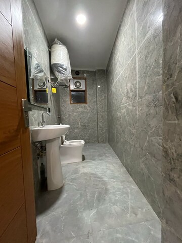 Bathroom in 2 BHK Builder Floor at Saket – for Rent