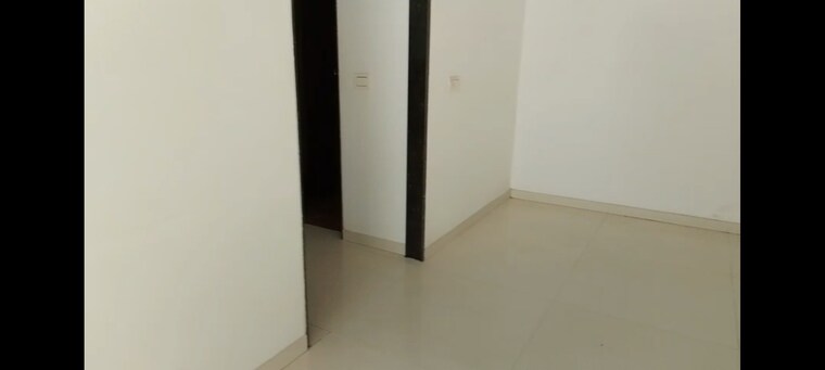 Room, gauri-excellency 1 Bedroom 594 Sq.Ft. Apartment In Kandivali West Mumbai 9484679